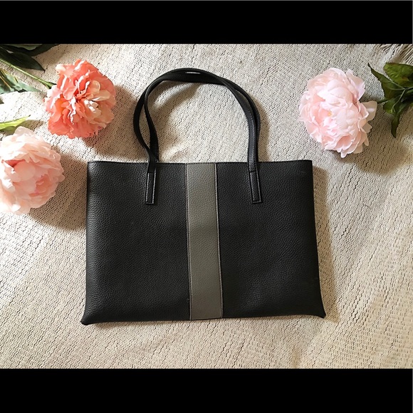 Vince Camuto Handbags - Vince Camuto Luck Tote